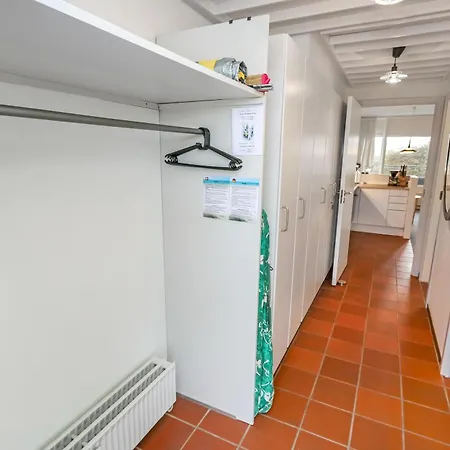 Hyggelig Og Paen Sj3226 Henne Strand