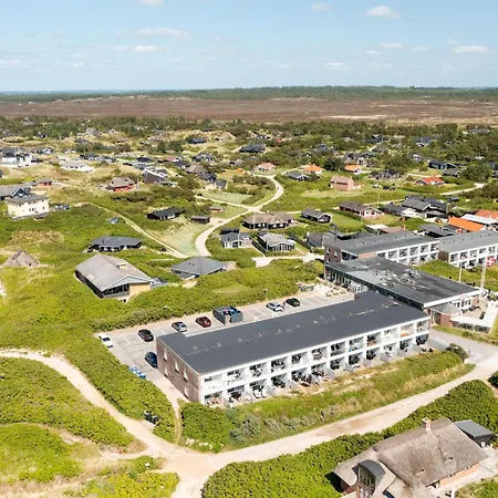 Hyggelig Og Paen Sj3226 * Henne Strand